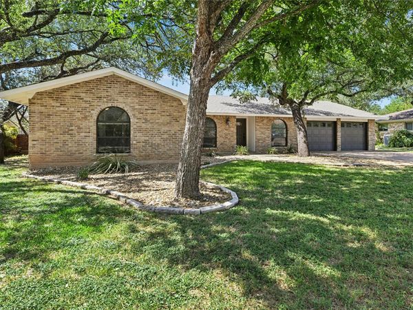 1401 Dragon DR , Round Rock, TX 78681