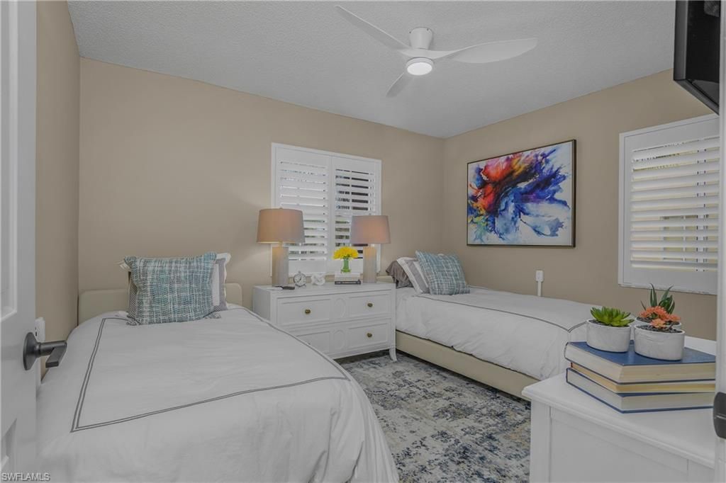 7725 Jewel Ln, Unit 201, Naples, FL 34109 Photo