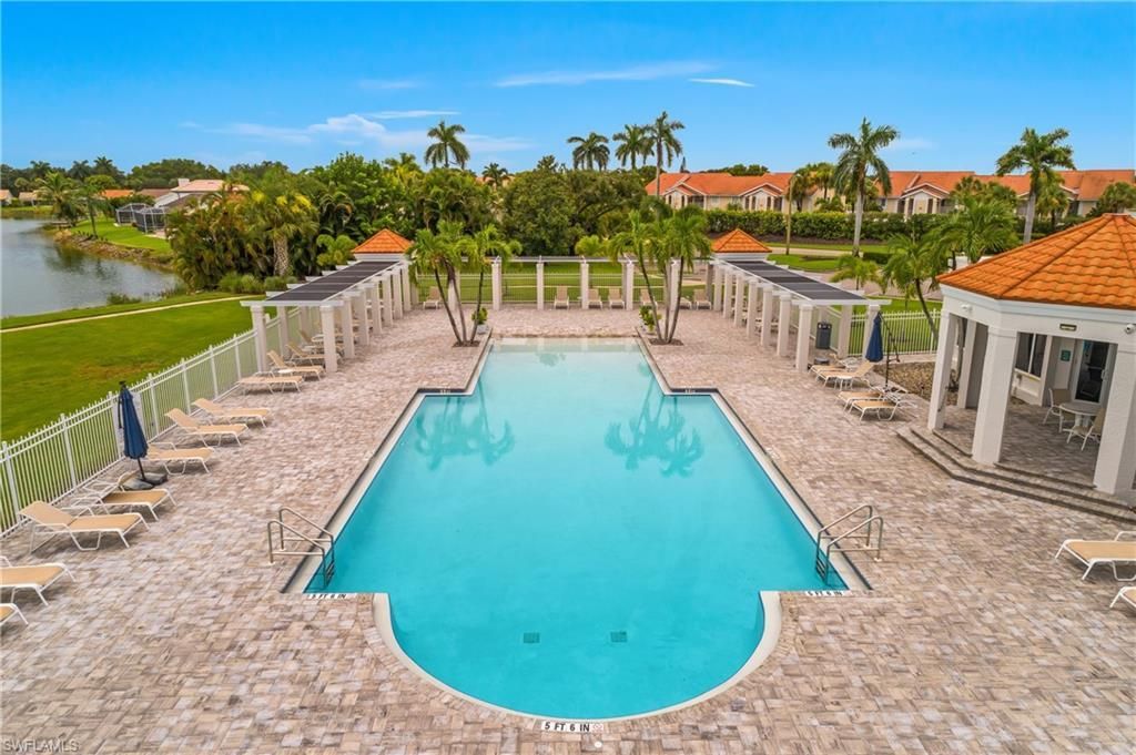 7725 Jewel Ln, Unit 201, Naples, FL 34109 Photo
