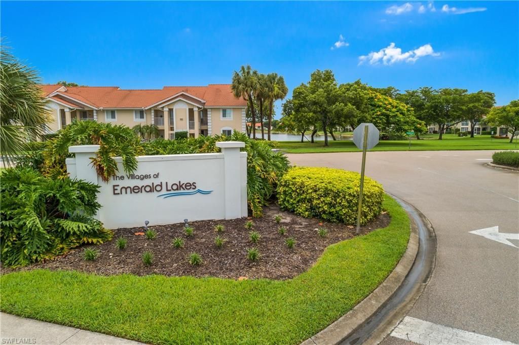 7725 Jewel Ln, Unit 201, Naples, FL 34109 Photo