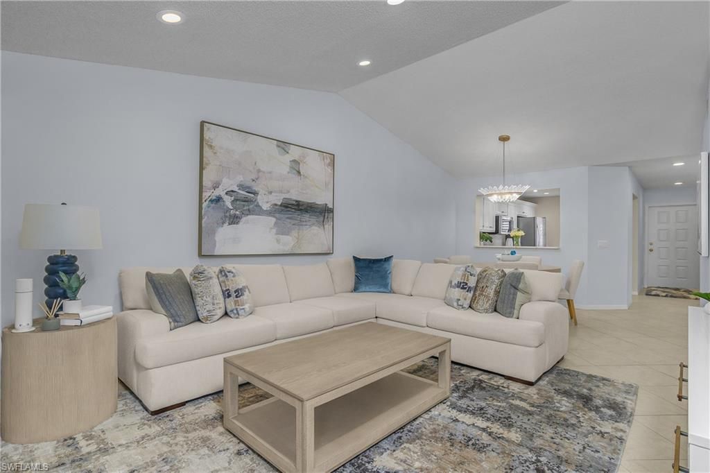 7725 Jewel Ln, Unit 201, Naples, FL 34109 Photo