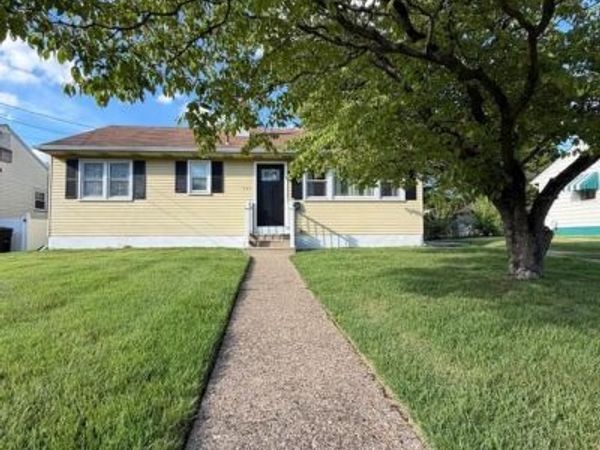 320 LOWELL AVENUE, MOUNT EPHRAIM, NJ 08059