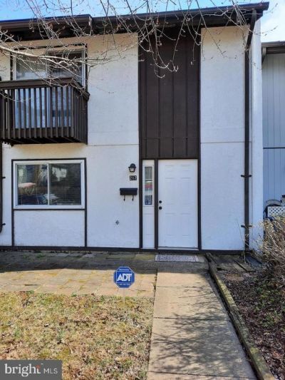 217 Sugarland Run Drive, Sterling, VA 20164 Main Photo