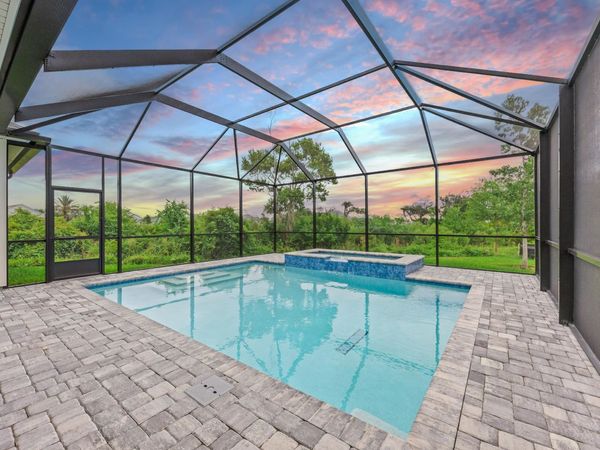 170 Pasarela Dr, St Augustine, FL 32095