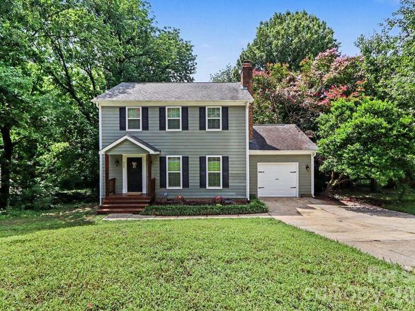 2132 Killarney Place , Charlotte, NC 28262