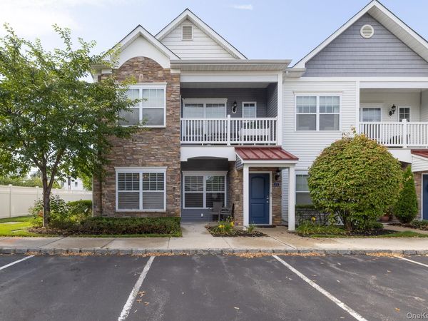 54 Barley Lane , Unit 54L, Patchogue, NY 11772