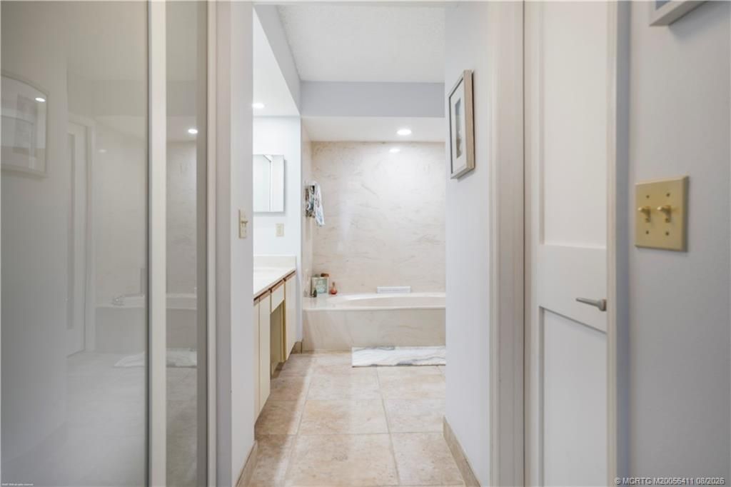 9600 S Ocean Drive, Unit 1204, Jensen Beach, FL 34957 Photo