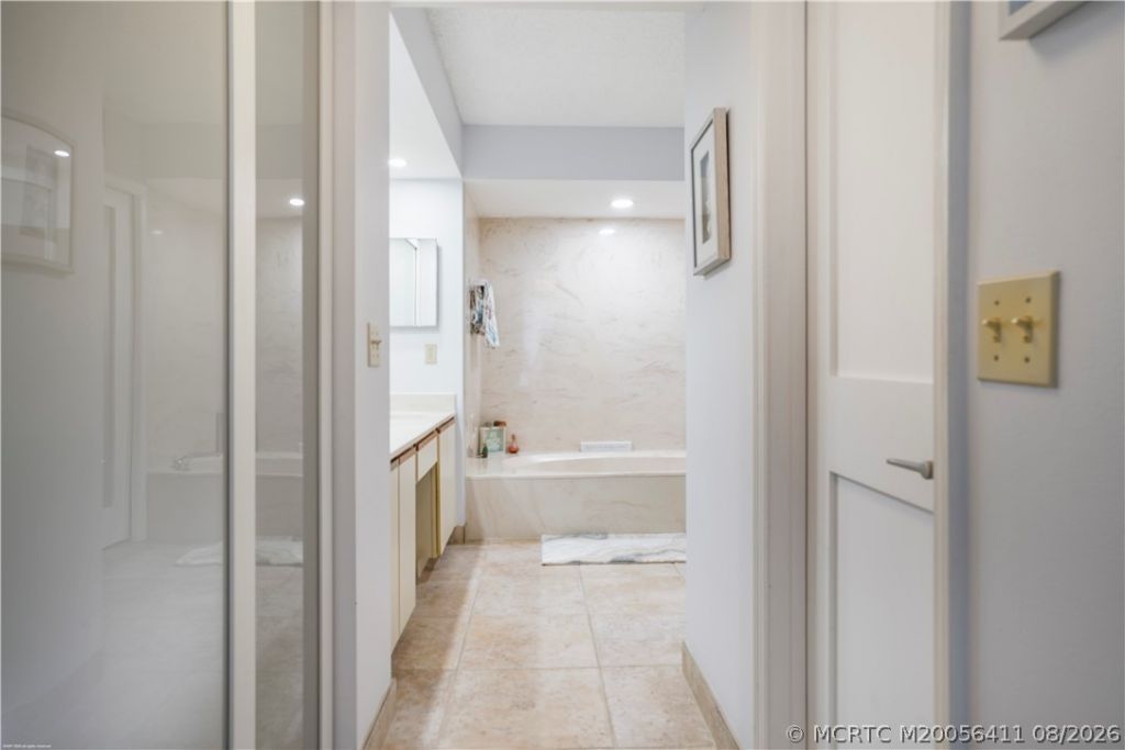 9600 S Ocean Drive, Unit 1204, Jensen Beach, FL 34957 Photo