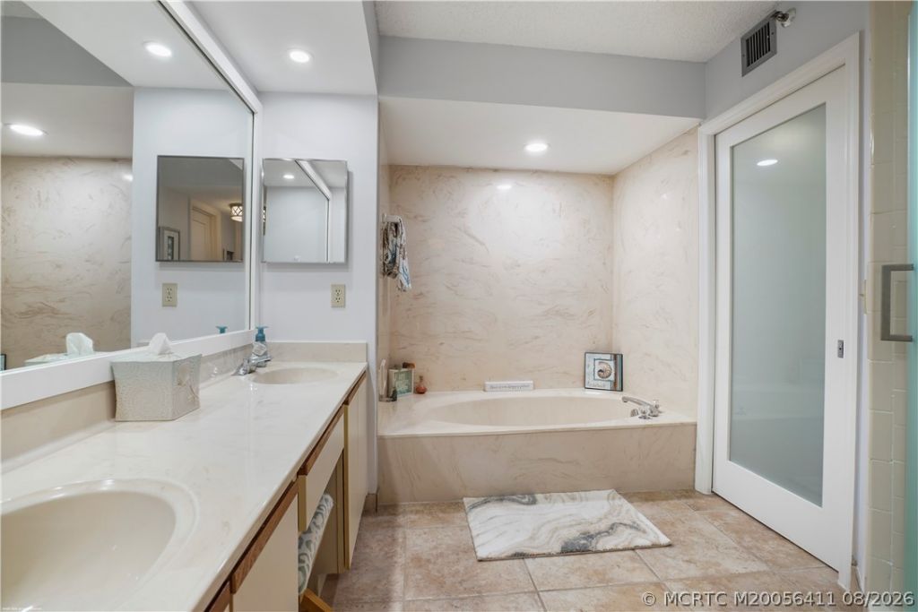 9600 S Ocean Drive, Unit 1204, Jensen Beach, FL 34957 Photo