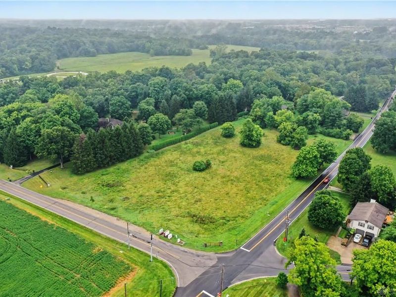 4652 Swigart Rd, Bellbrook, OH 45440 Photo 3