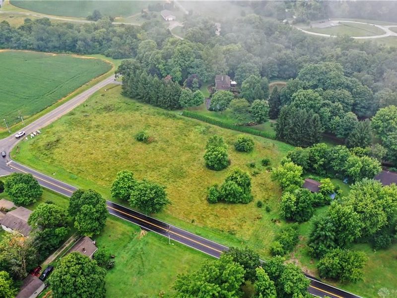 4652 Swigart Rd, Bellbrook, OH 45440 Photo 5