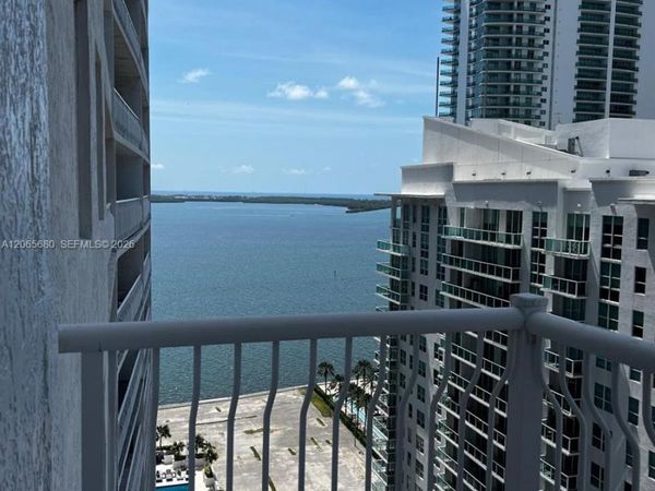 1200 Brickell Bay Dr , Unit 2723, Miami, FL 33131