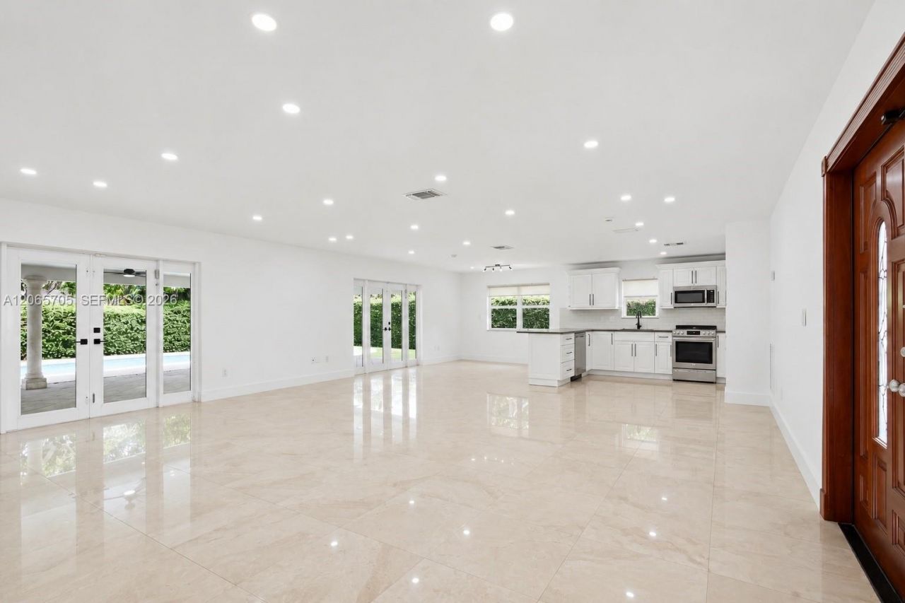 10830 SW 79th Ave, Miami, FL 33156 Photo