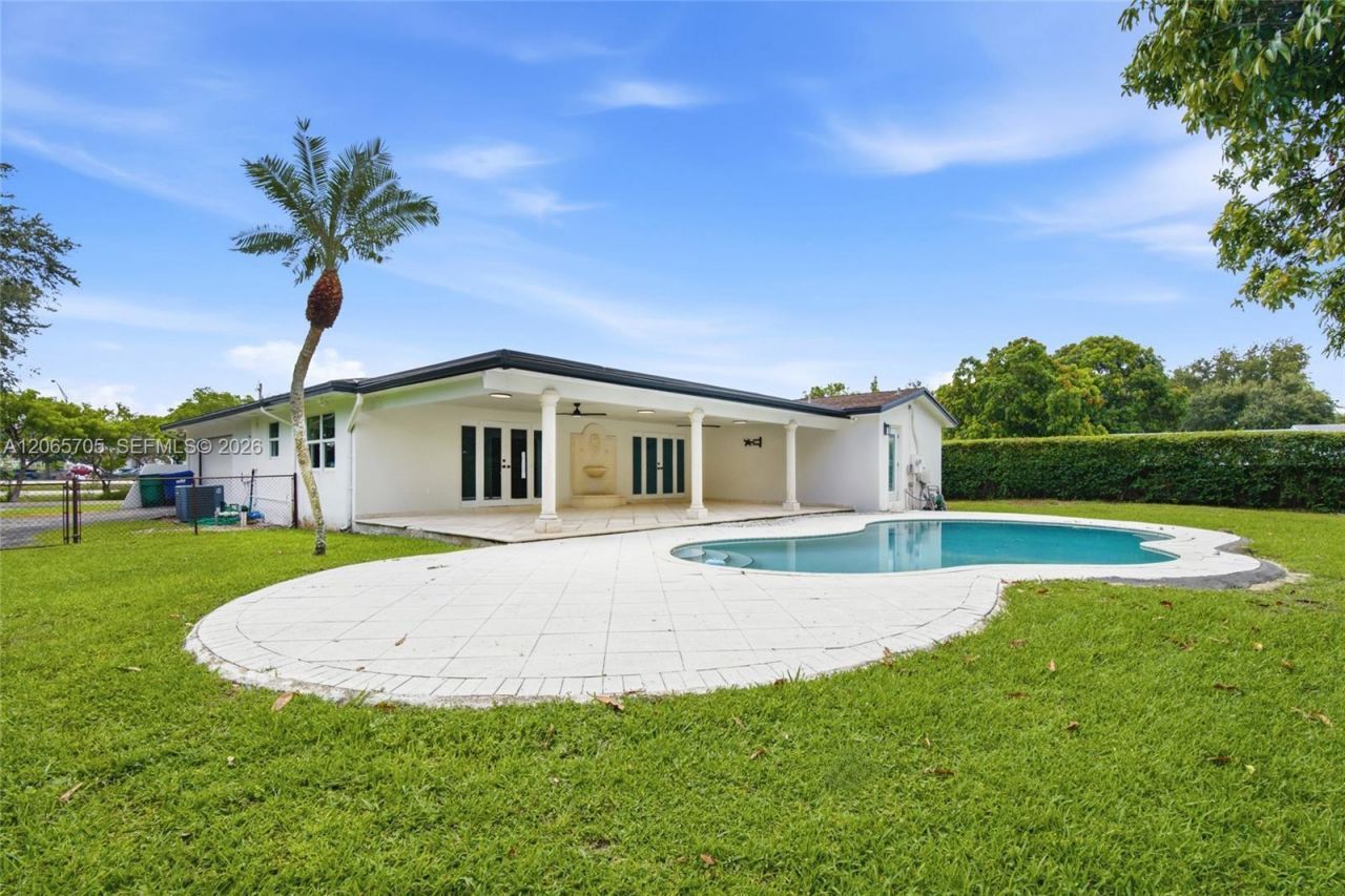 10830 SW 79th Ave, Miami, FL 33156 Photo