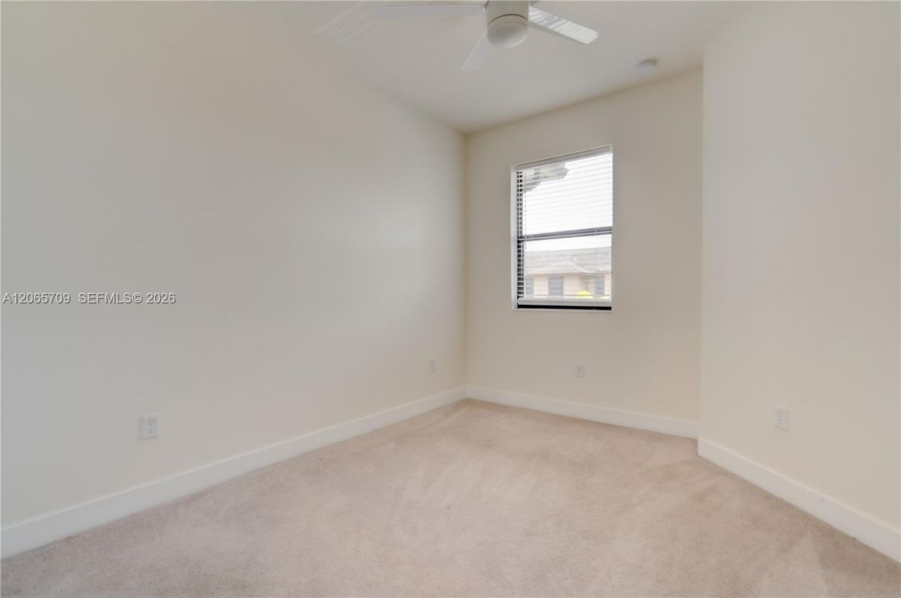15826 NW 91st Ct , Unit 15826, Miami Lakes, FL 33018 Photo