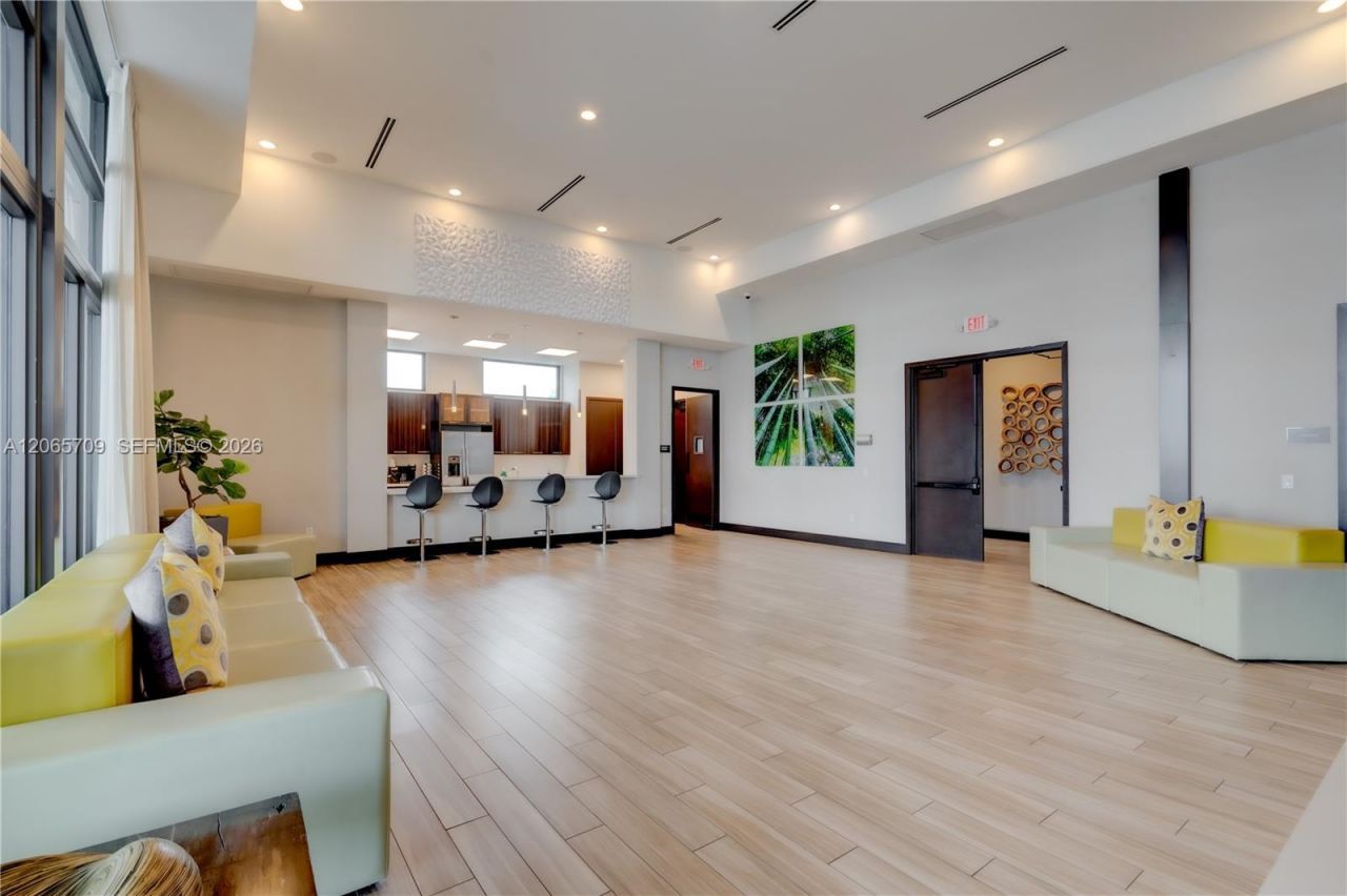 15826 NW 91st Ct , Unit 15826, Miami Lakes, FL 33018 Photo