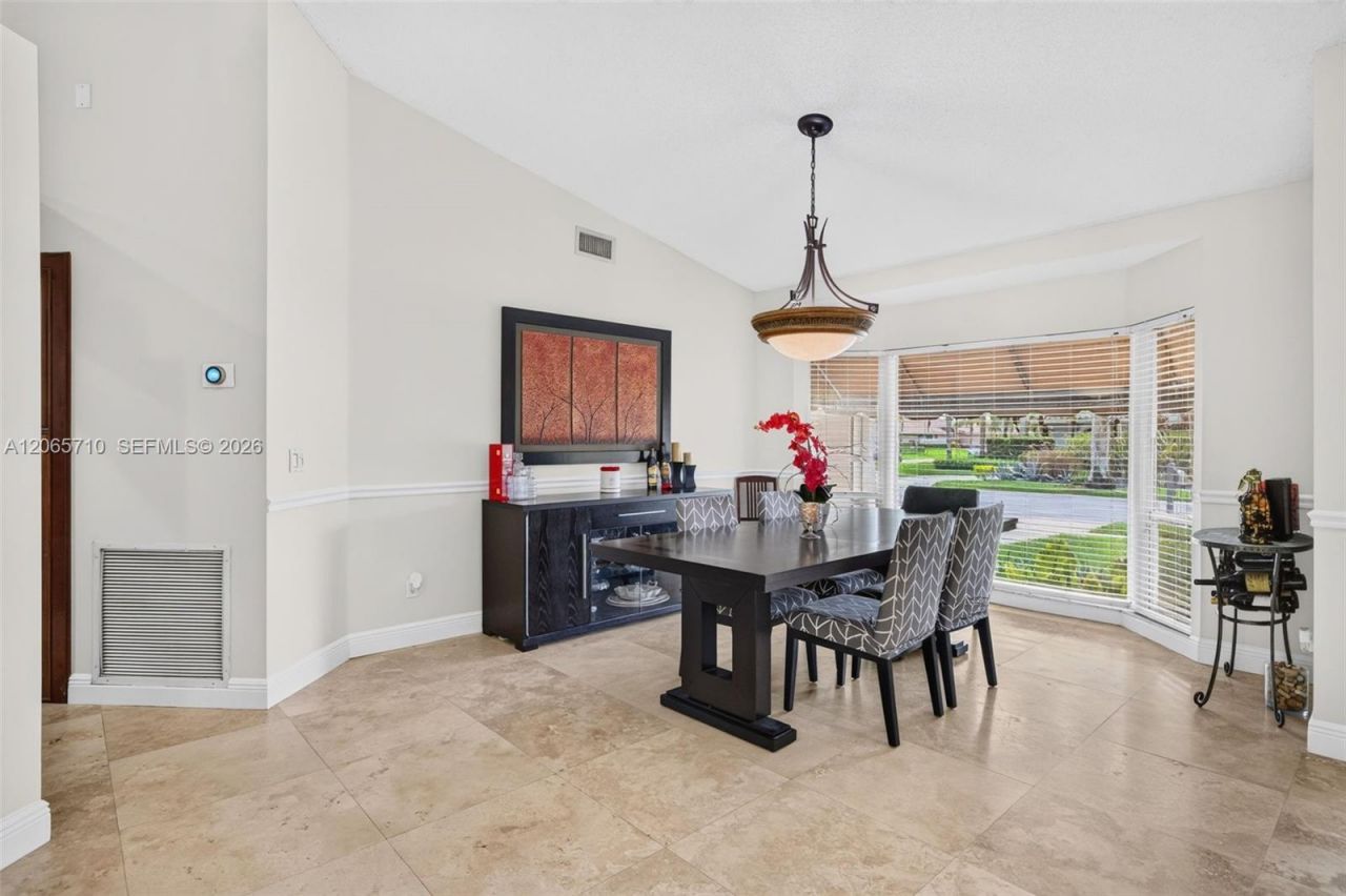 581 NW 110th Ave, Plantation, FL 33324 Photo