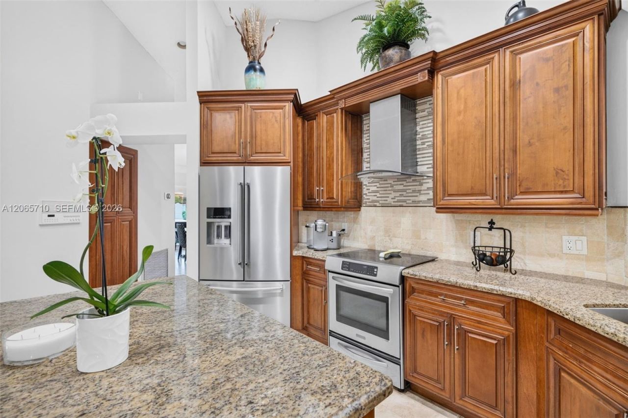 581 NW 110th Ave, Plantation, FL 33324 Photo