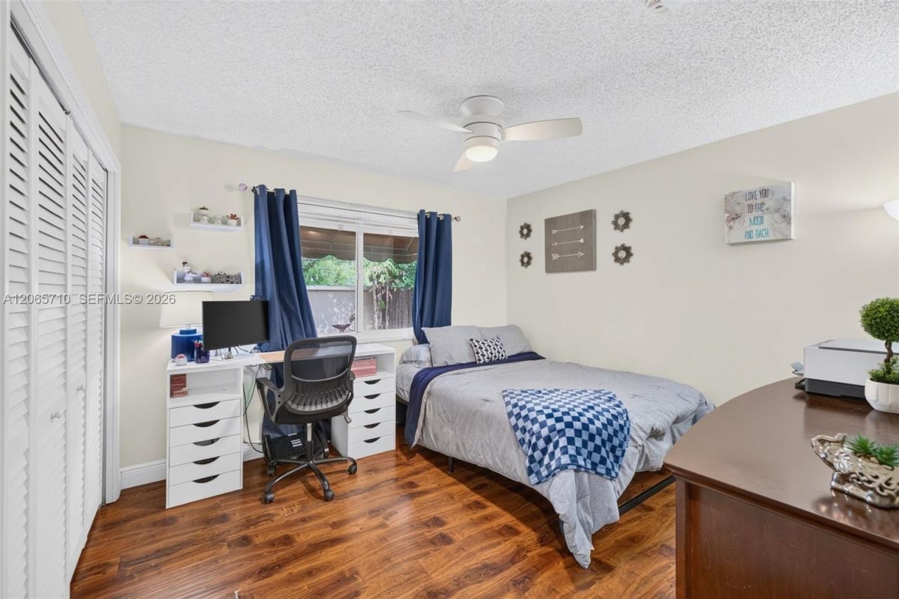 581 NW 110th Ave, Plantation, FL 33324 Photo