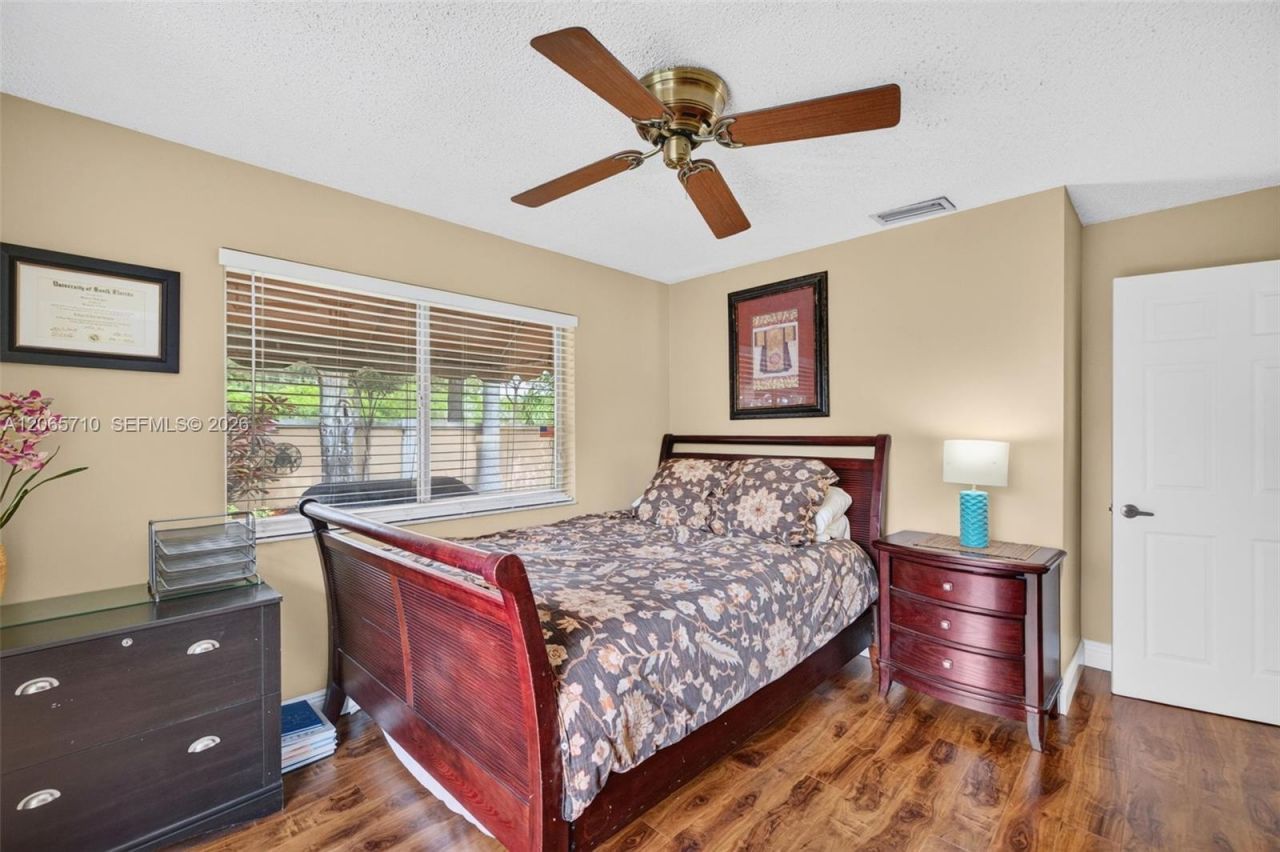 581 NW 110th Ave, Plantation, FL 33324 Photo