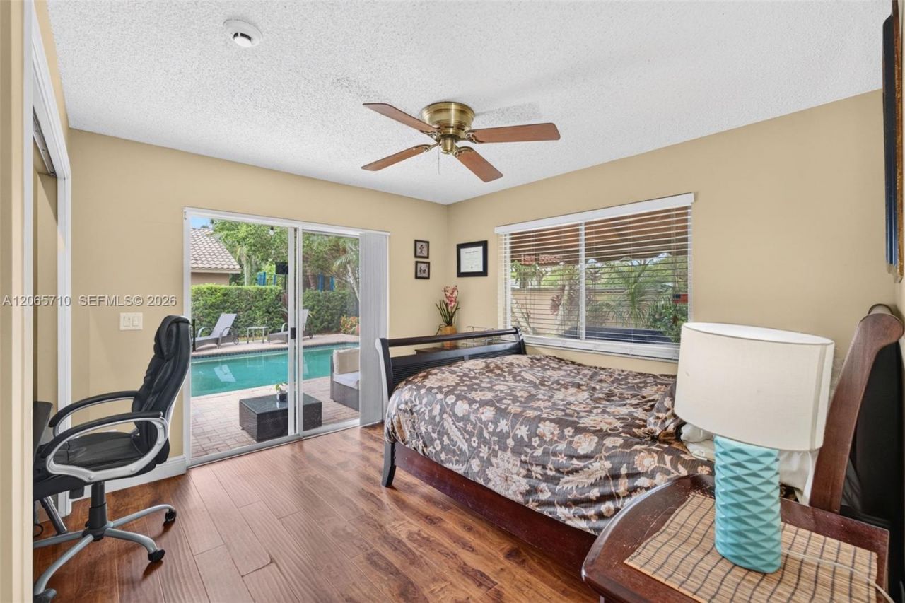 581 NW 110th Ave, Plantation, FL 33324 Photo