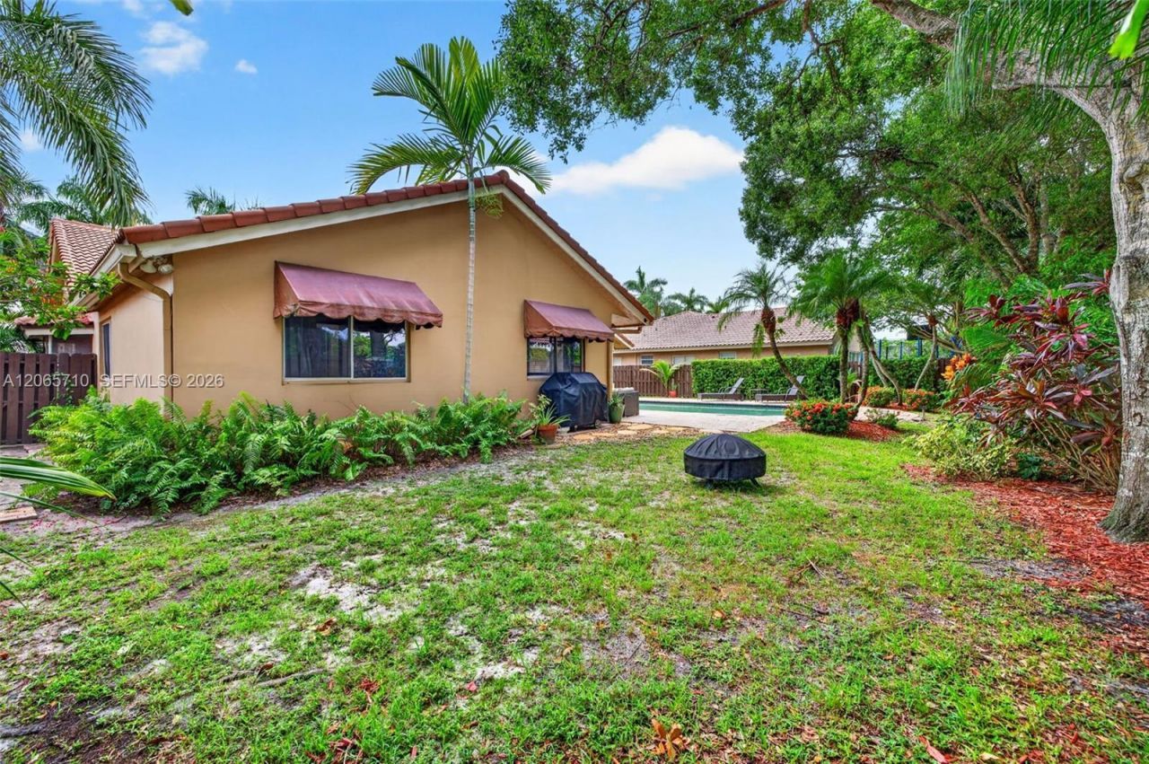 581 NW 110th Ave, Plantation, FL 33324 Photo