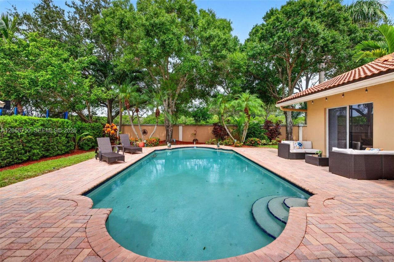 581 NW 110th Ave, Plantation, FL 33324 Photo