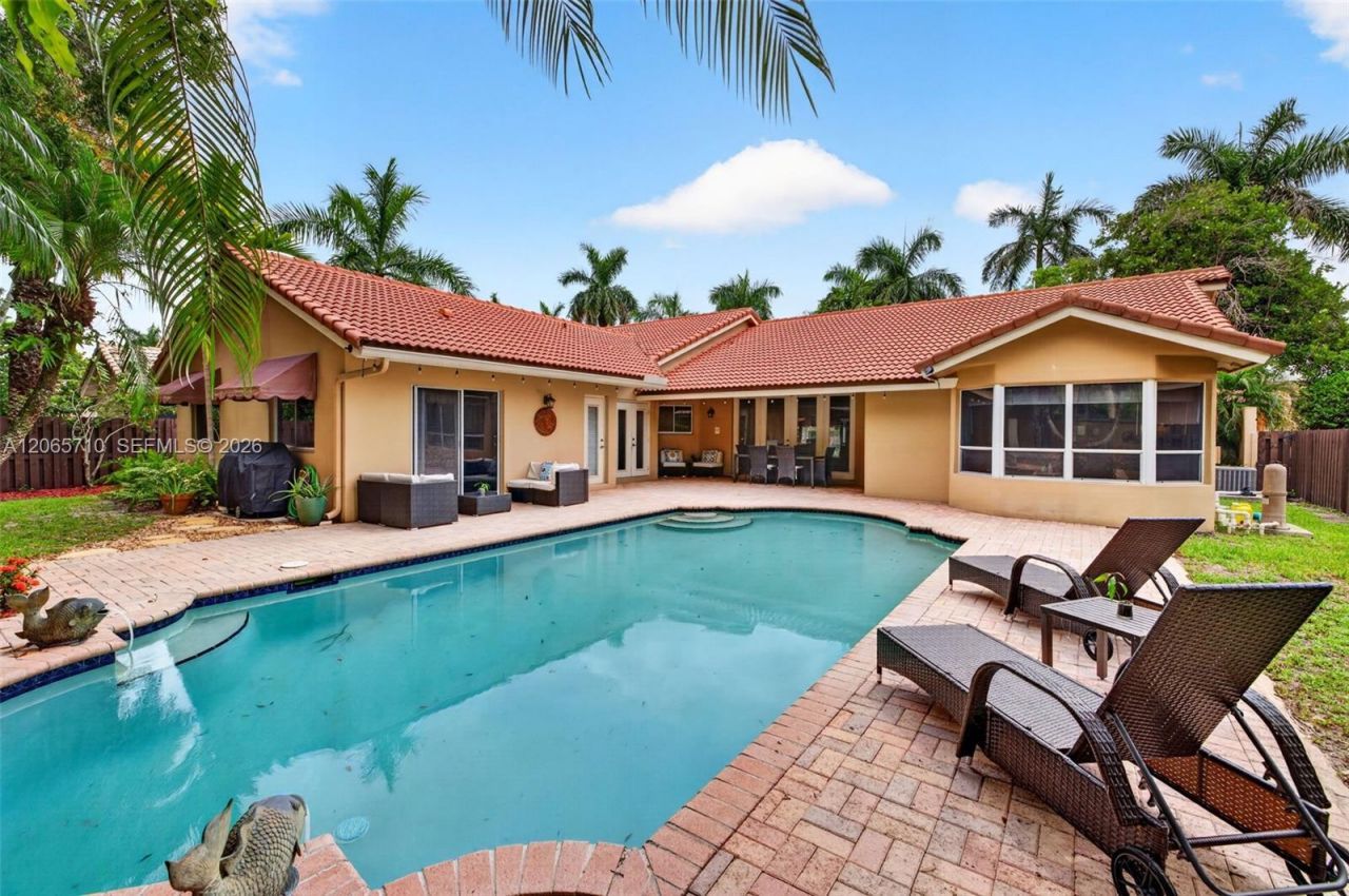 581 NW 110th Ave, Plantation, FL 33324 Photo