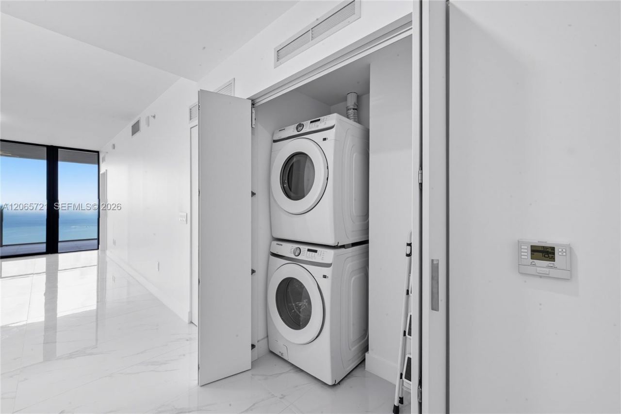 700 NE 24th St , Unit 3502, Miami, FL 33137 Photo
