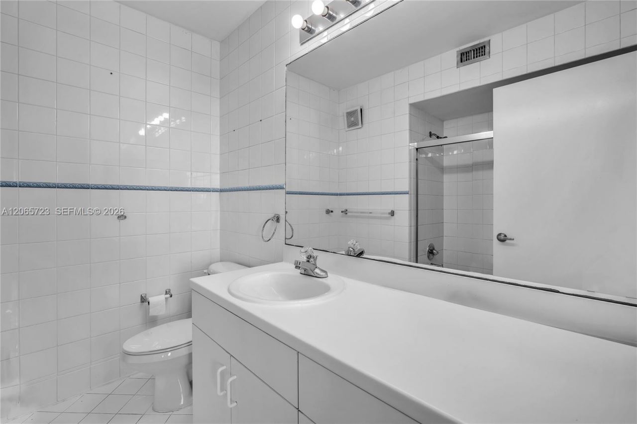 3698 San Simeon Cir , Weston, FL 33331 Photo