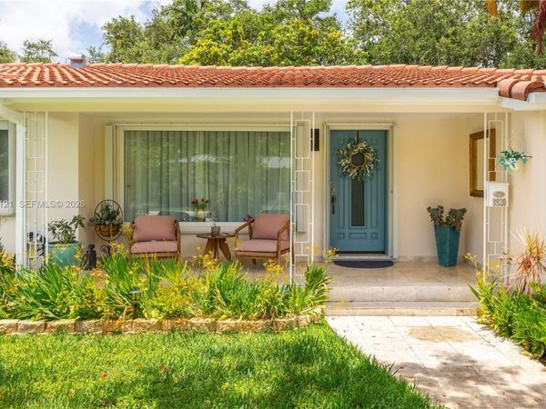 8920 NE 9th Ct , Miami, FL 33138