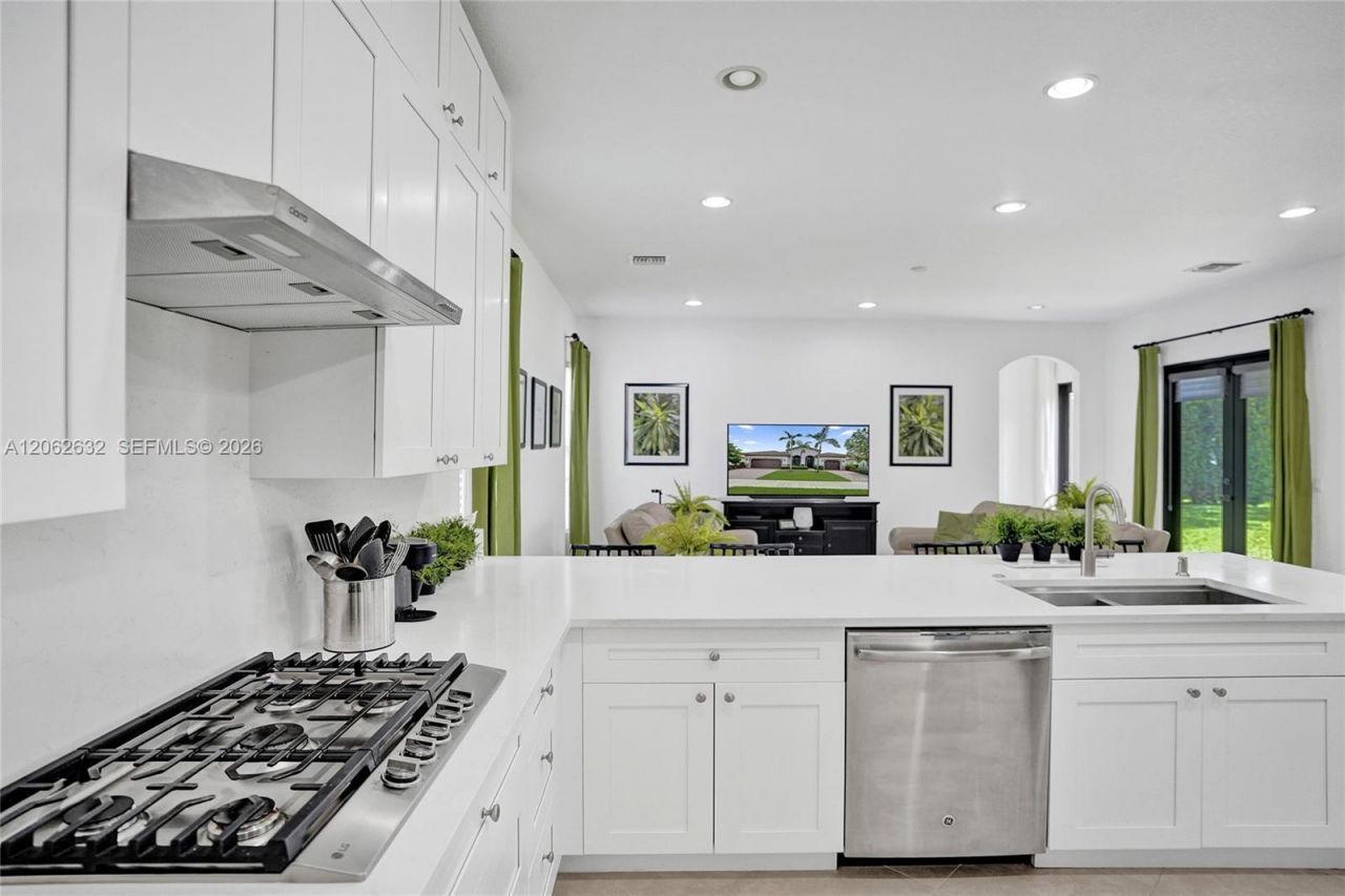 9000 Lakeview Place, Parkland, FL 33076 Photo