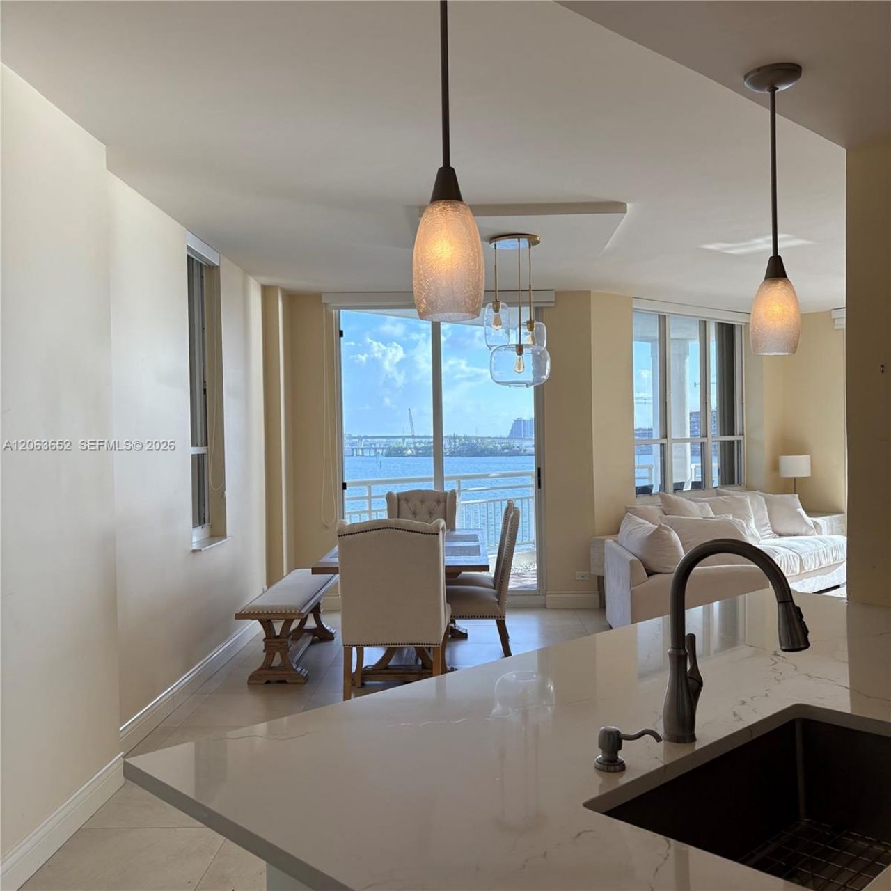 888 Brickell Key Dr, Unit 512, Miami, FL 33131 Photo