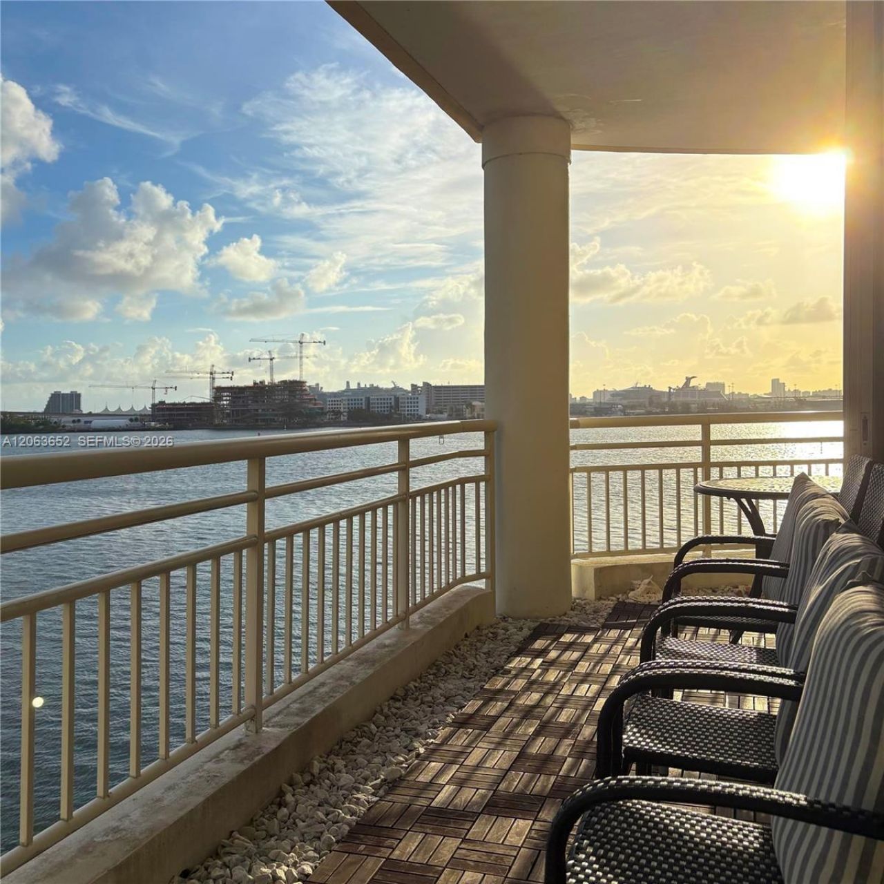 888 Brickell Key Dr, Unit 512, Miami, FL 33131 Photo