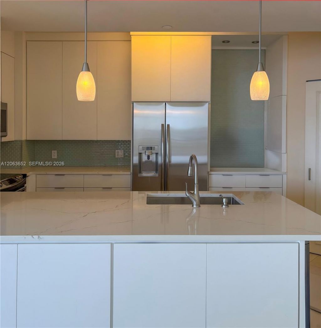 888 Brickell Key Dr, Unit 512, Miami, FL 33131 Photo