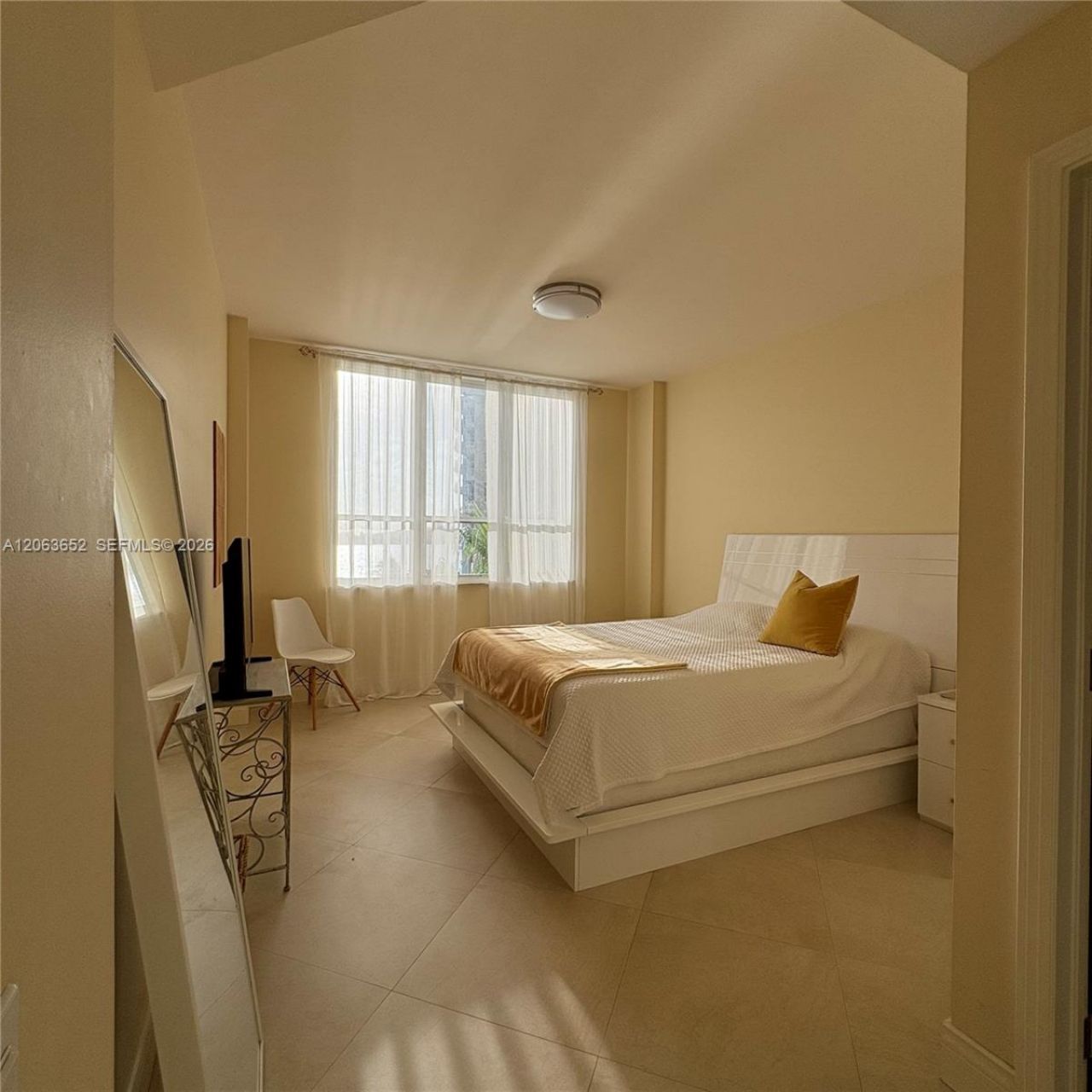 888 Brickell Key Dr, Unit 512, Miami, FL 33131 Photo