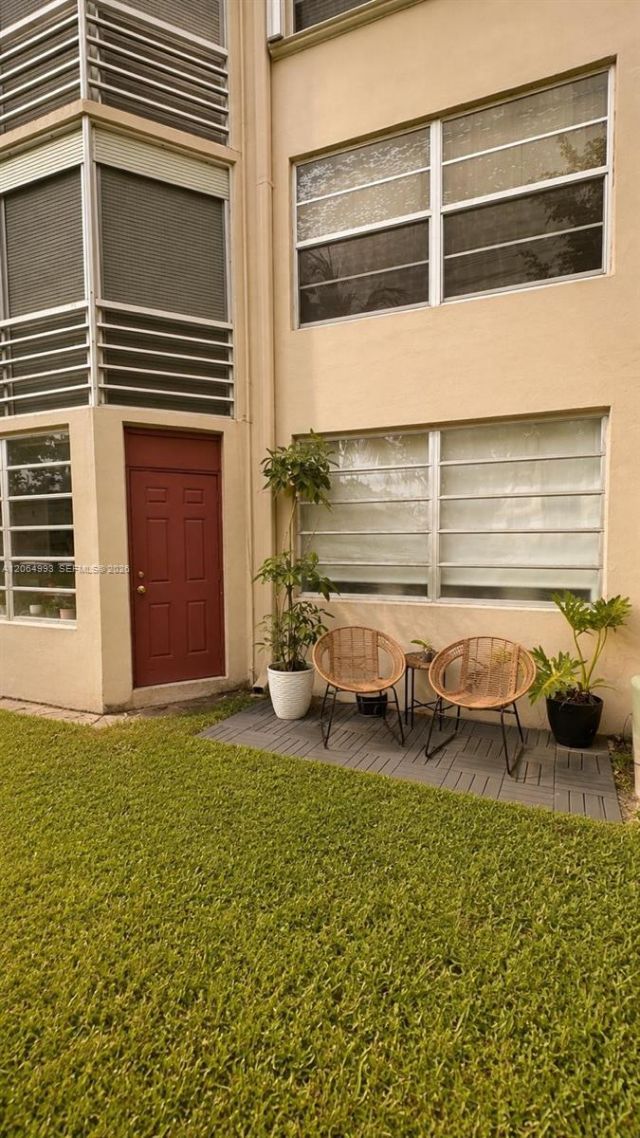 1501 NE 191st St , Unit C116, Miami, FL 33179 Photo