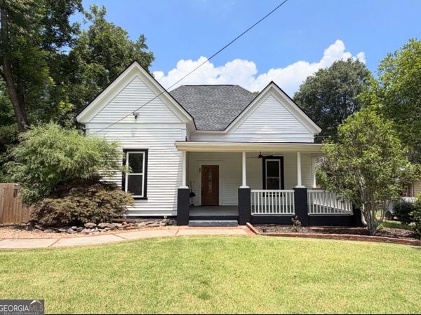 27 Carmichael Street, Mcdonough, GA 30253