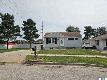 5531 Saylor Street, Lincoln, NE 68506