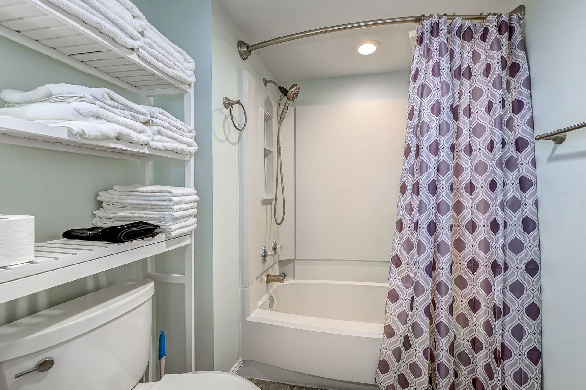 9550 Shore Dr.  Photo 12