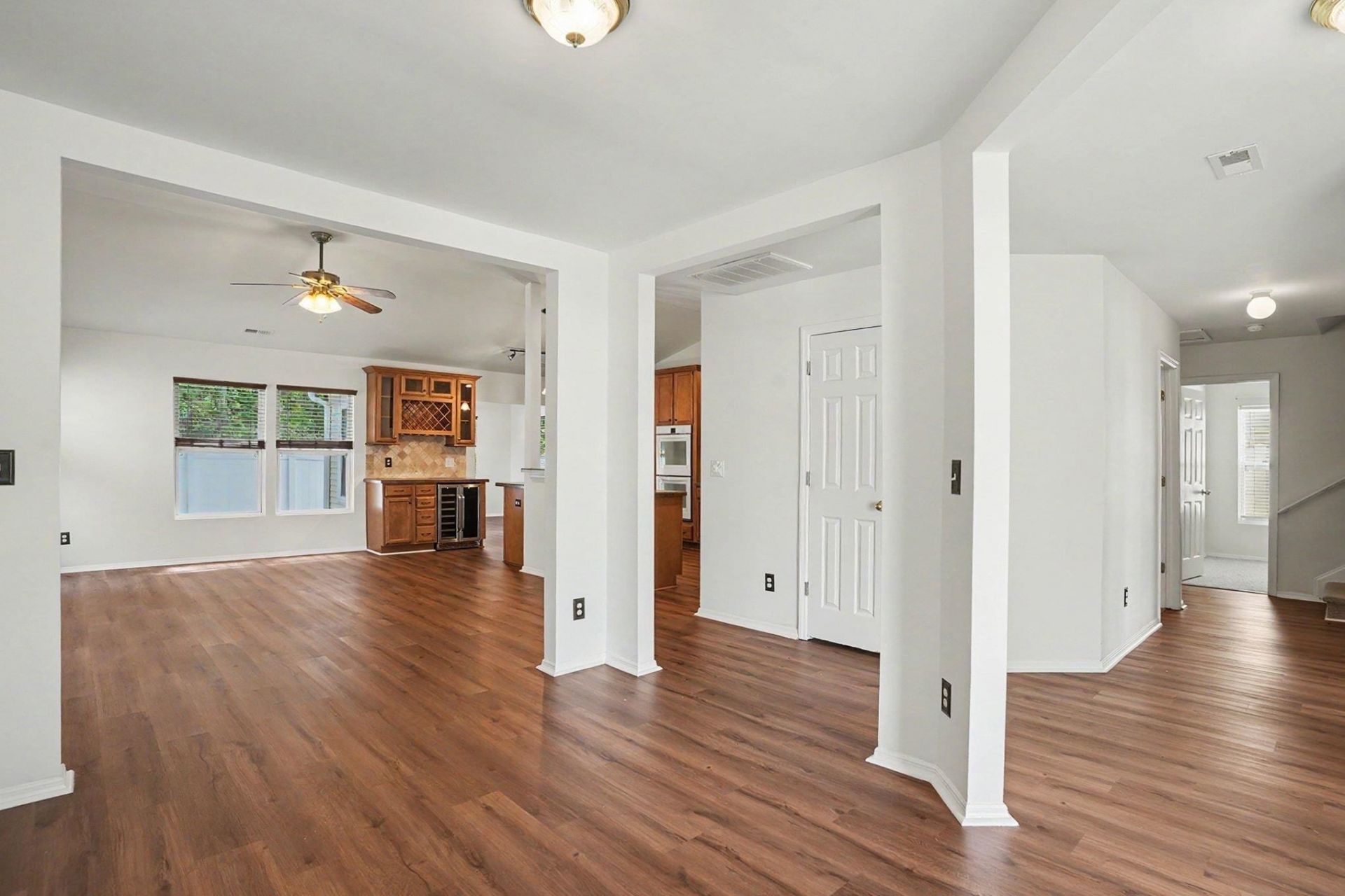 420 Bellegrove Dr. Photo 8