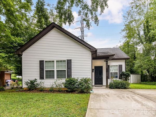 1231 Georgetown Drive , Charlotte, NC 28213