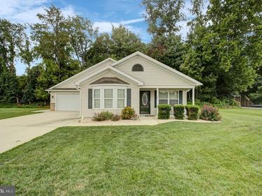 101 COLONIAL COURT, SHIPPENSBURG, PA 17257