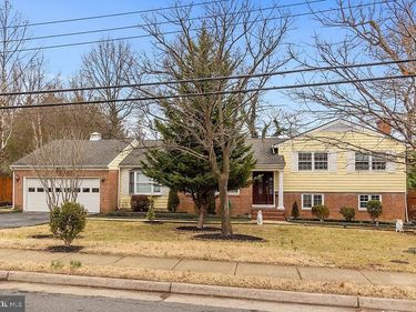 6138 BEACHWAY DRIVE, FALLS CHURCH, VA 22041