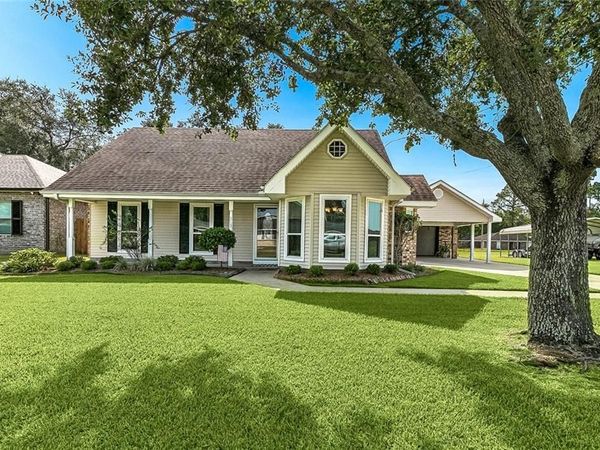 315 DAVIS Drive , Luling, LA 70070