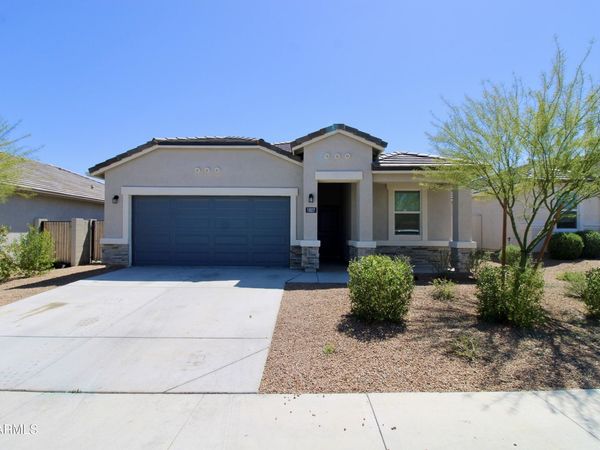 1027 W Avalon Canyon Drive, Casa Grande, AZ 85122