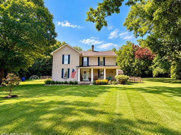 3144 W Old A J Hwy, Strawberry Plains, TN 37871