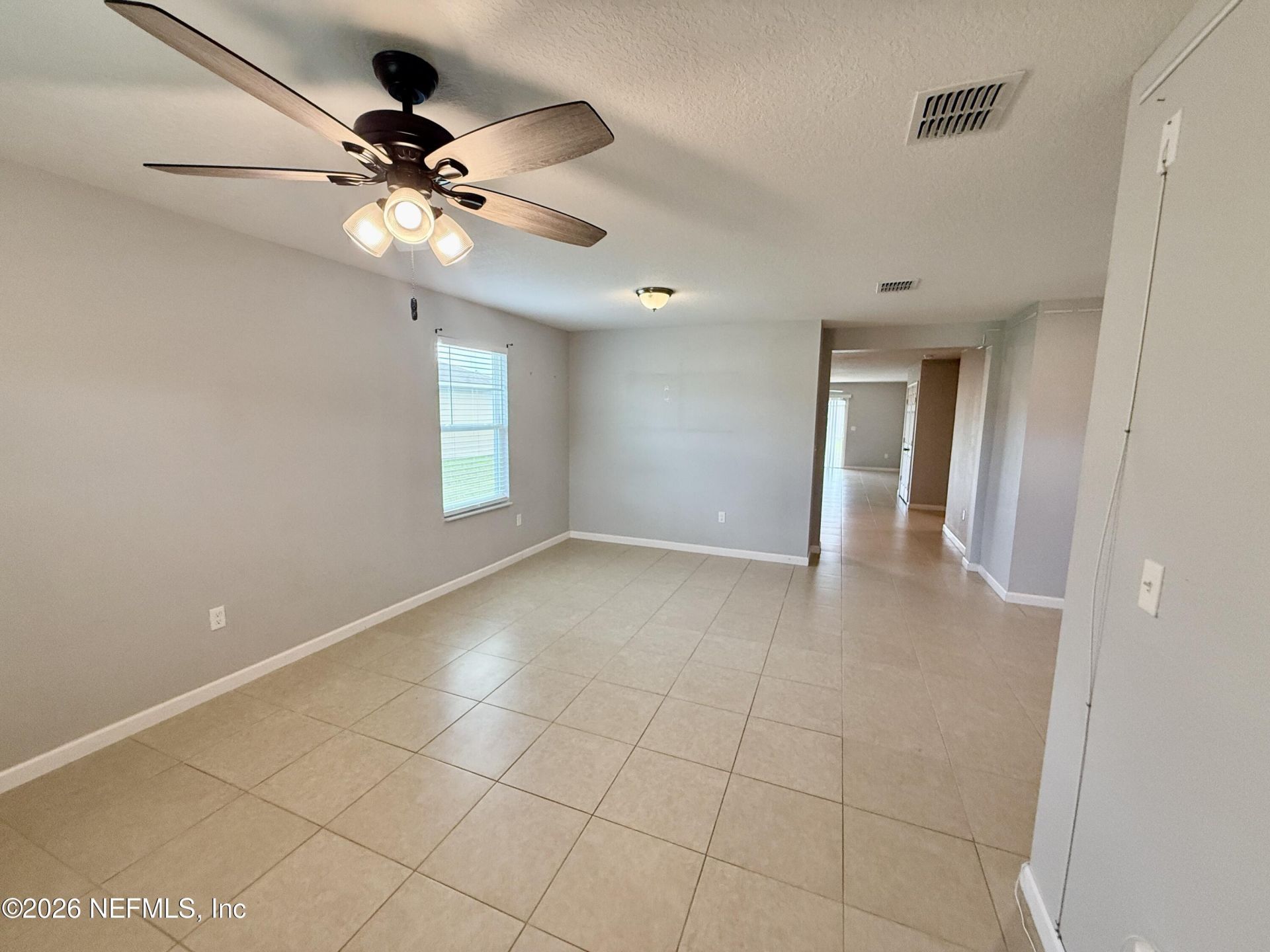 8690 Lake George Circle E, Macclenny, FL 32063 Photo