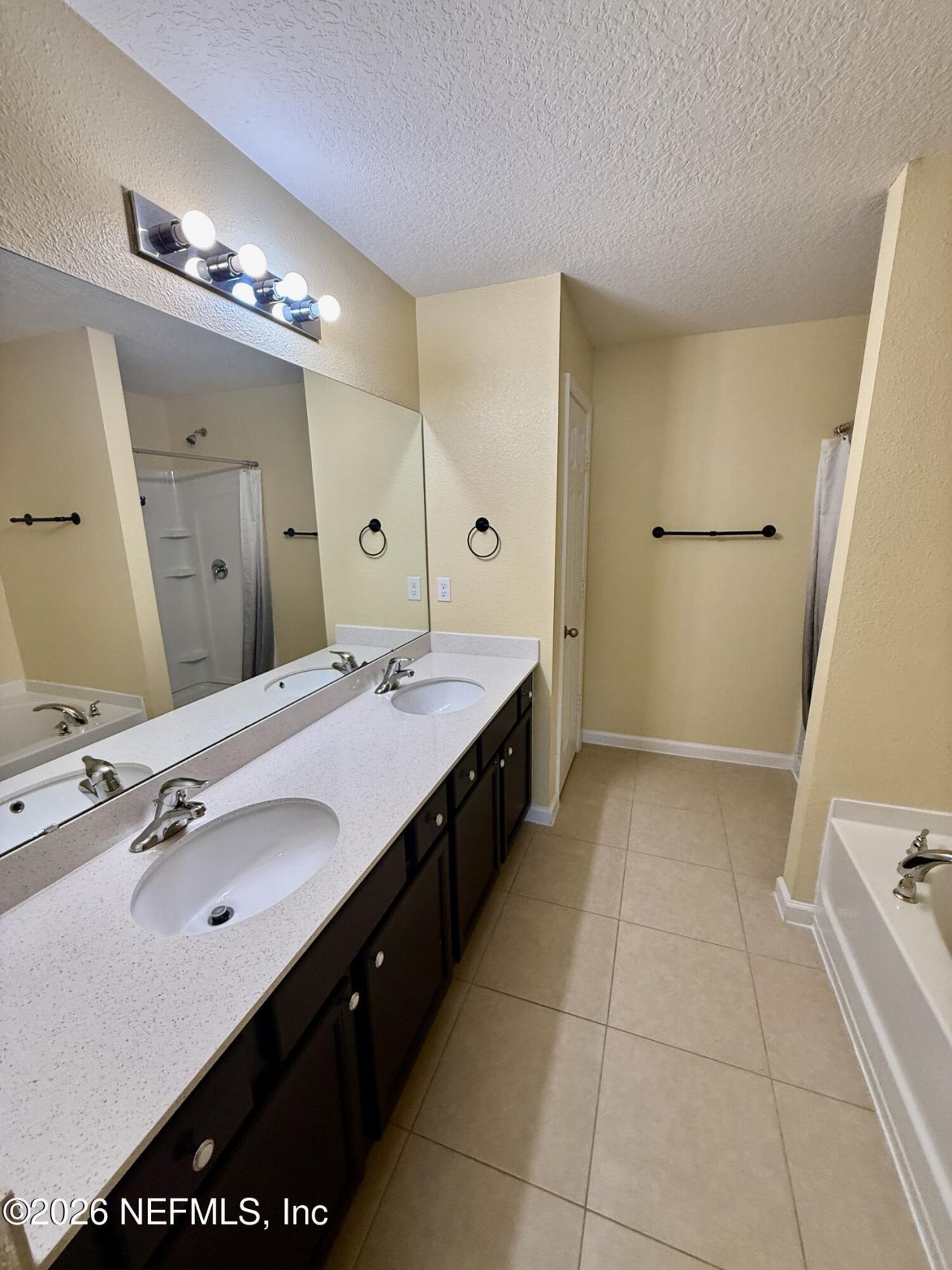 8690 Lake George Circle E, Macclenny, FL 32063 Photo
