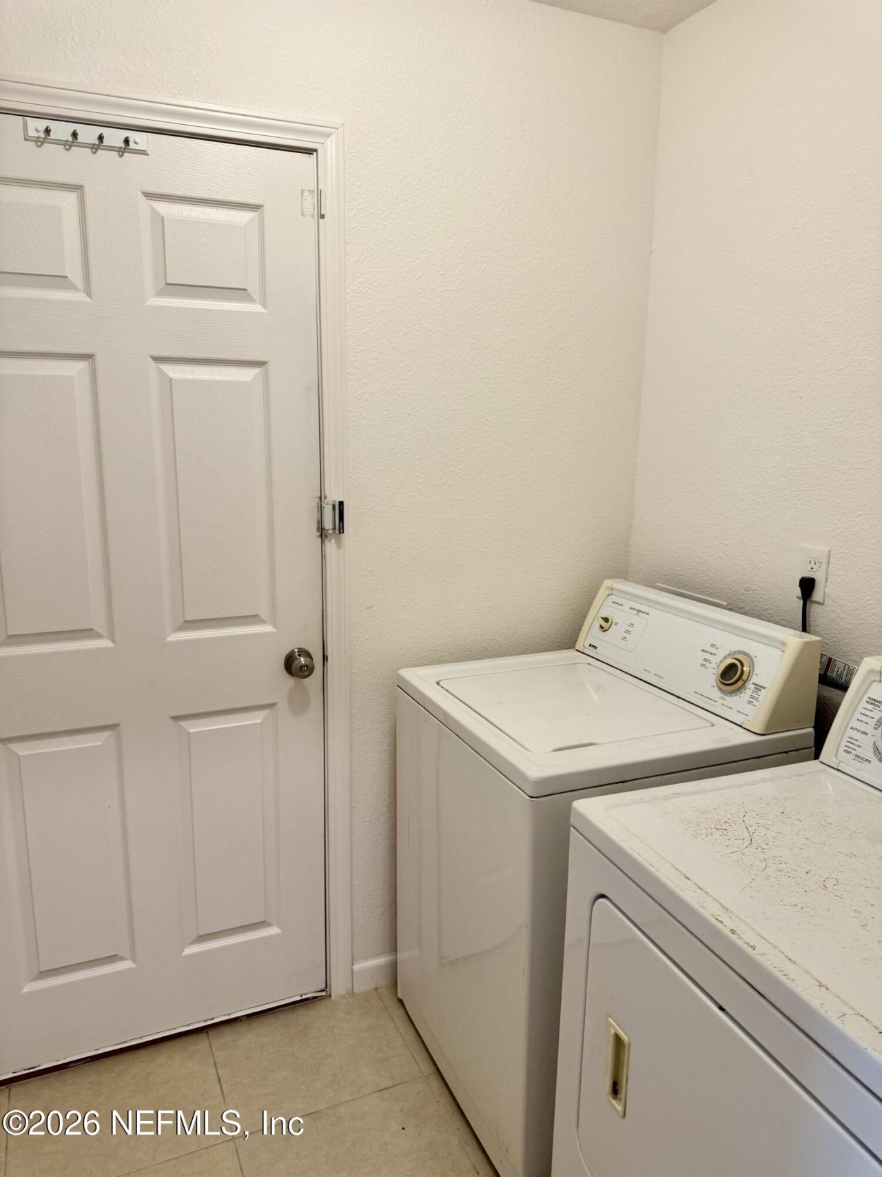 8690 Lake George Circle E, Macclenny, FL 32063 Photo